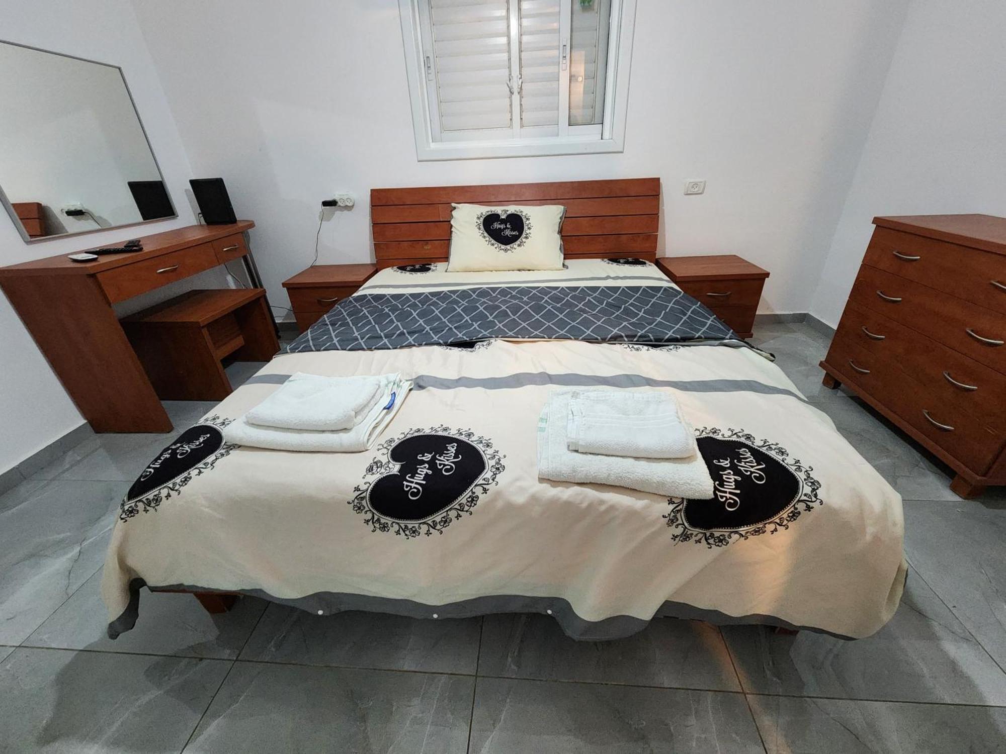 Short Term Stay In Rehovot Central Location Near Nes Ziona Rishon Lezion Jerusalem And Tel Aviv Exterior foto